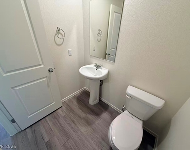 4824 Orchid Ridge Avenue - Photo Thumbnail 9