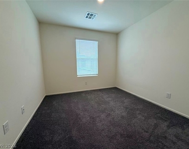 4824 Orchid Ridge Avenue - Photo Thumbnail 18