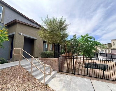 4824 Orchid Ridge Avenue - Photo Thumbnail 1