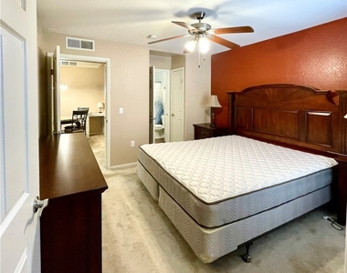 2120 Ramrod Avenue - Photo Thumbnail 19