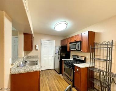 2120 Ramrod Avenue - Photo Thumbnail 7
