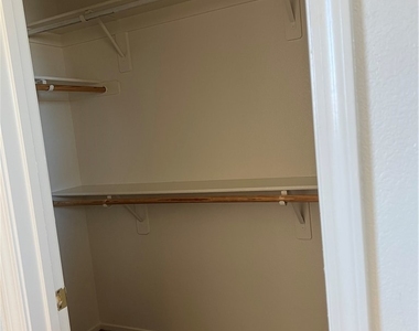 5640 Mount Athos Street - Photo Thumbnail 14