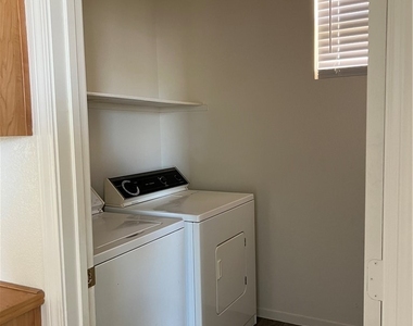 5640 Mount Athos Street - Photo Thumbnail 20