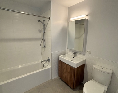  24th Street, Long Island City, NY 11101 - Photo Thumbnail 6