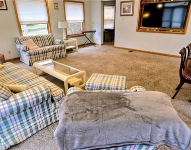 315 Laurens Street - Photo Thumbnail 12