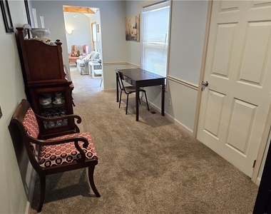 315 Laurens Street - Photo Thumbnail 34