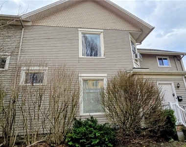 315 Laurens Street - Photo Thumbnail 45