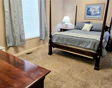315 Laurens Street - Photo Thumbnail 29