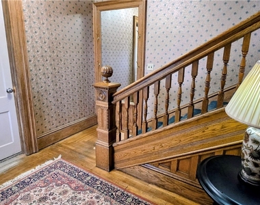 315 Laurens Street - Photo Thumbnail 42