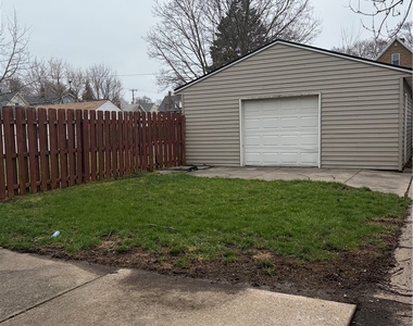 420 18th Street - Photo Thumbnail 9