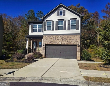 213 N Fortune Way - Photo Thumbnail 1