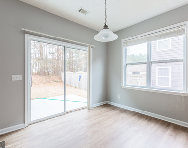 3290 Cooper Woods Drive - Photo Thumbnail 6