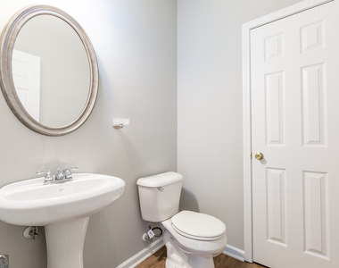 3290 Cooper Woods Drive - Photo Thumbnail 11