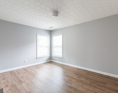 3290 Cooper Woods Drive - Photo Thumbnail 13