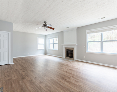 3290 Cooper Woods Drive - Photo Thumbnail 7