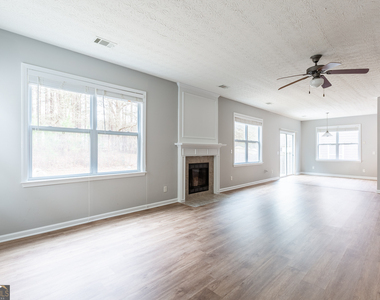 3290 Cooper Woods Drive - Photo Thumbnail 8