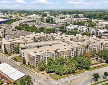 390 17th Street Nw - Photo Thumbnail 8