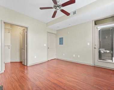 390 17th Street Nw - Photo Thumbnail 21