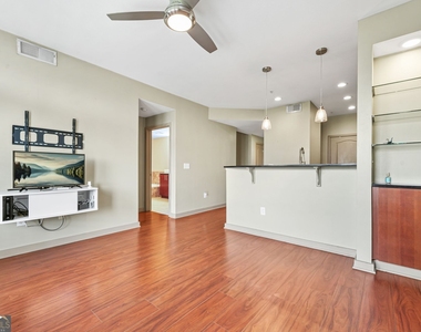390 17th Street Nw - Photo Thumbnail 13