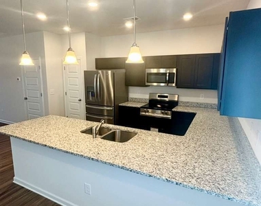 503 Alma Street - Photo Thumbnail 1