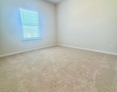 503 Alma Street - Photo Thumbnail 11