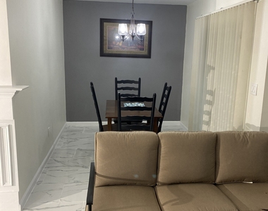 825 Forest Lake Drive S - Photo Thumbnail 14