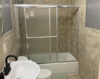 825 Forest Lake Drive S - Photo Thumbnail 27
