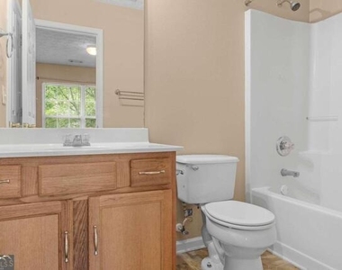 6225 Shenfield Lane - Photo Thumbnail 16