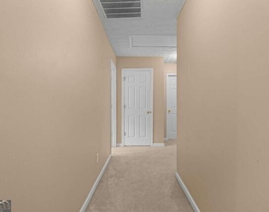 6225 Shenfield Lane - Photo Thumbnail 9