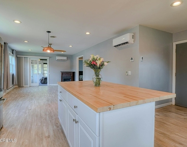 35 Auburn Street - Photo Thumbnail 8