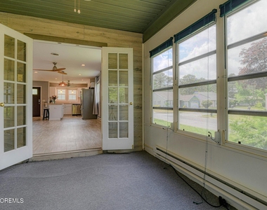 35 Auburn Street - Photo Thumbnail 17