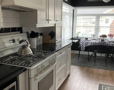 114 7th Avenue - Photo Thumbnail 17