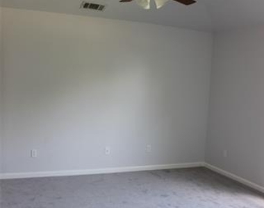 812 Shannon Drive - Photo Thumbnail 12
