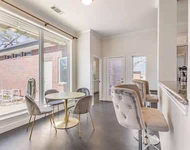 3227 Preston Hills Circle - Photo Thumbnail 11