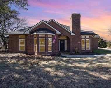 3227 Preston Hills Circle - Photo Thumbnail 5