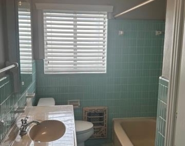 6365 Malcolm Drive - Photo Thumbnail 7