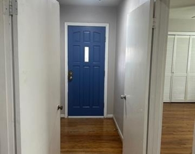 6365 Malcolm Drive - Photo Thumbnail 5