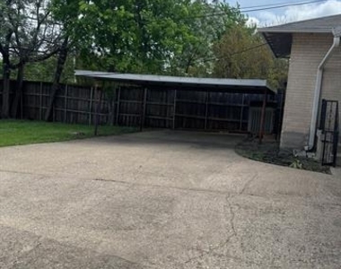 6365 Malcolm Drive - Photo Thumbnail 12