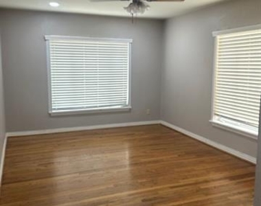 6365 Malcolm Drive - Photo Thumbnail 6