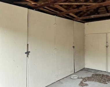 6365 Malcolm Drive - Photo Thumbnail 15