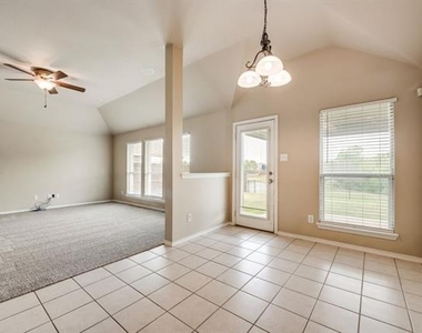 3121 Blue Sage Drive - Photo Thumbnail 14