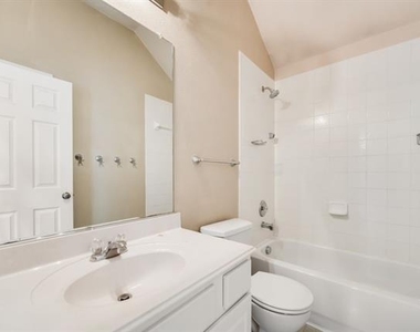 3121 Blue Sage Drive - Photo Thumbnail 10