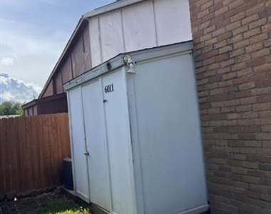 6011 Mcafee Drive - Photo Thumbnail 21