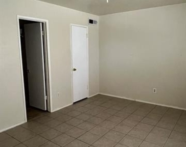 6011 Mcafee Drive - Photo Thumbnail 7