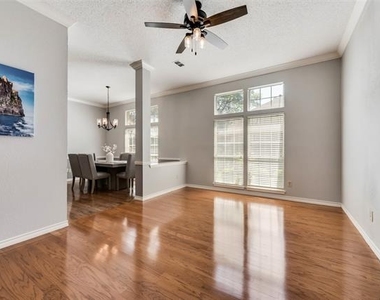 7404 Catlow Court - Photo Thumbnail 9
