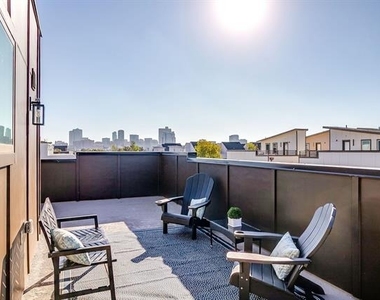 2824 Weisenberger Street - Photo Thumbnail 30