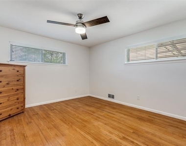 401 Daisy Drive - Photo Thumbnail 16