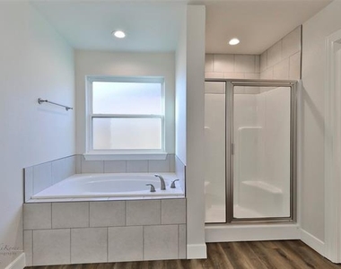 1709 Bandolero Road - Photo Thumbnail 21