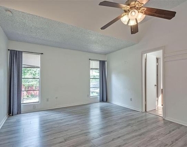 635 Haines Avenue - Photo Thumbnail 17