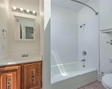 635 Haines Avenue - Photo Thumbnail 19